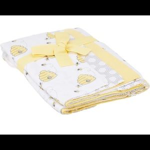 Hudson baby flannel burp cloths 4 pack bumble bee theme